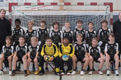 U13