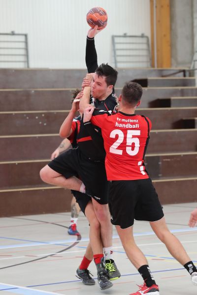 AO0I8689 2